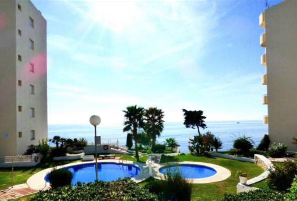 Apartamento Playa Algaida Sitio de Calahonda Extérieur photo